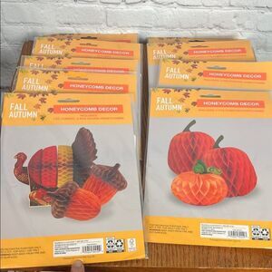 Thanksgiving party decor - honeycomb 5 turkeys & 4 pumpkins
Packages New